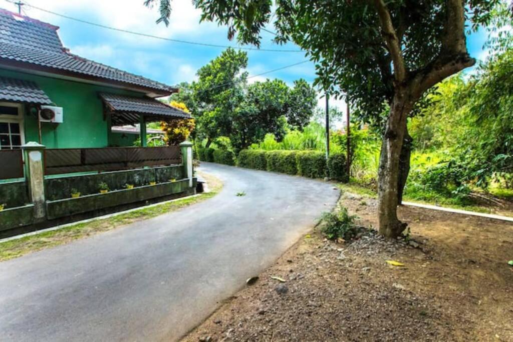 Villa Amalura I 日惹 外观 照片